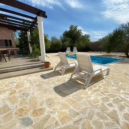 Stankovci  Villa Bubica- Cozy Holiday Home In Rural Area With Pool מראה חיצוני תמונה