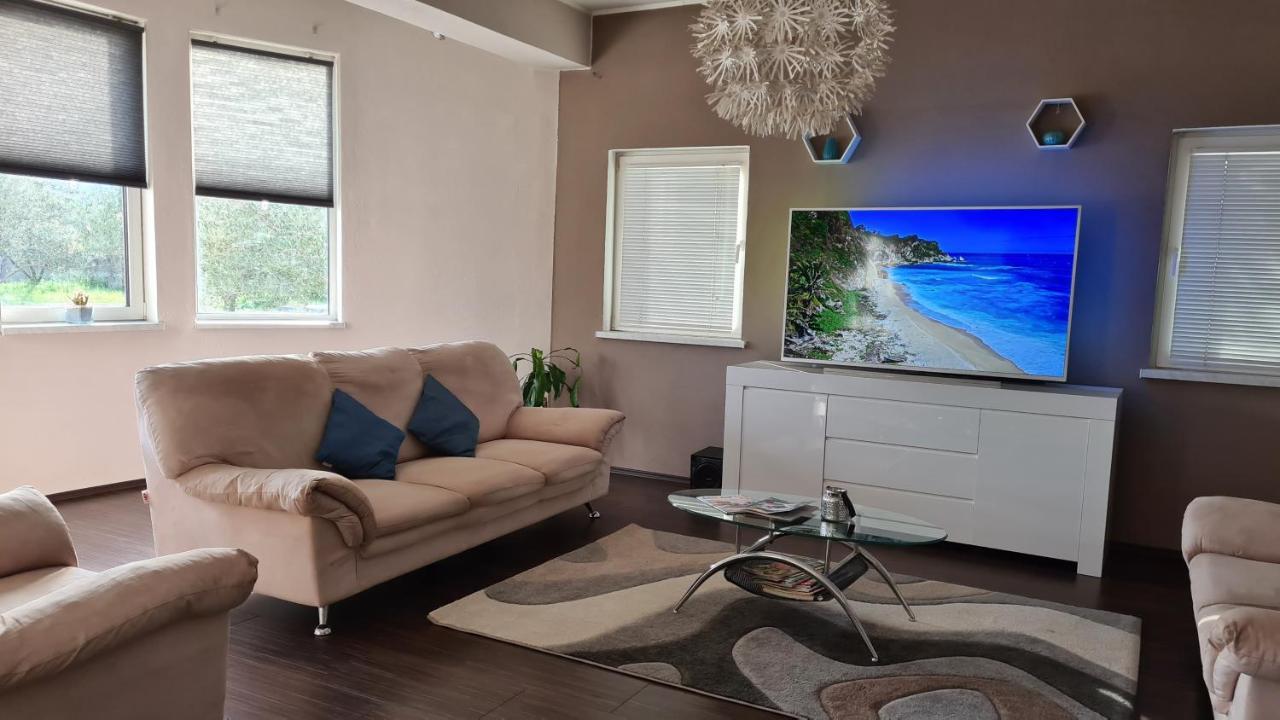 Stankovci  Villa Bubica- Cozy Holiday Home In Rural Area With Pool מראה חיצוני תמונה