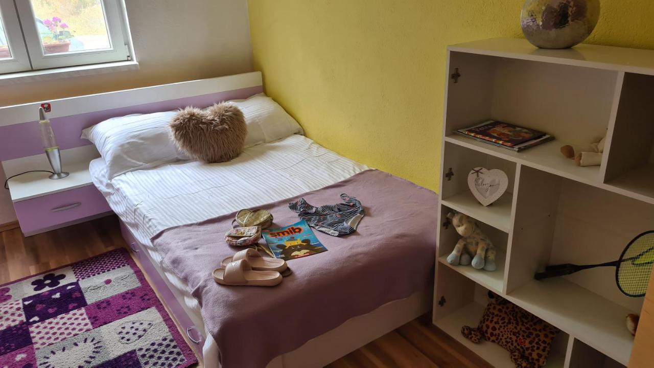 Stankovci  Villa Bubica- Cozy Holiday Home In Rural Area With Pool מראה חיצוני תמונה
