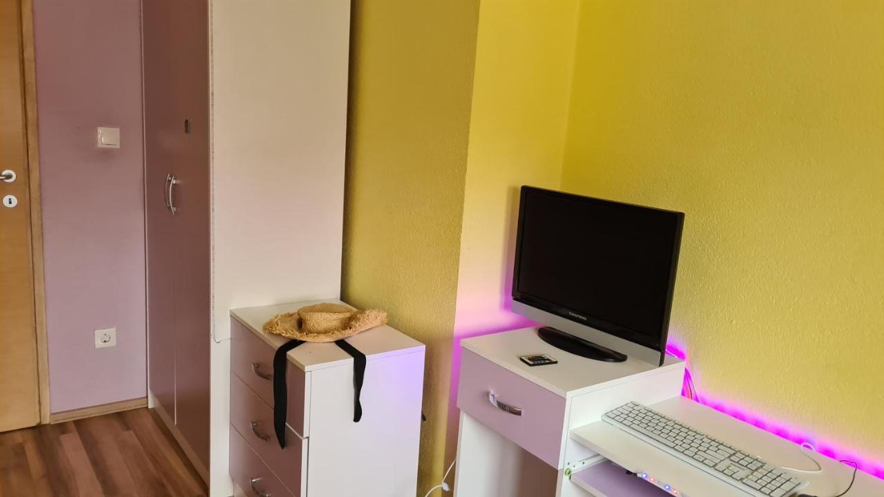 Stankovci  Villa Bubica- Cozy Holiday Home In Rural Area With Pool מראה חיצוני תמונה