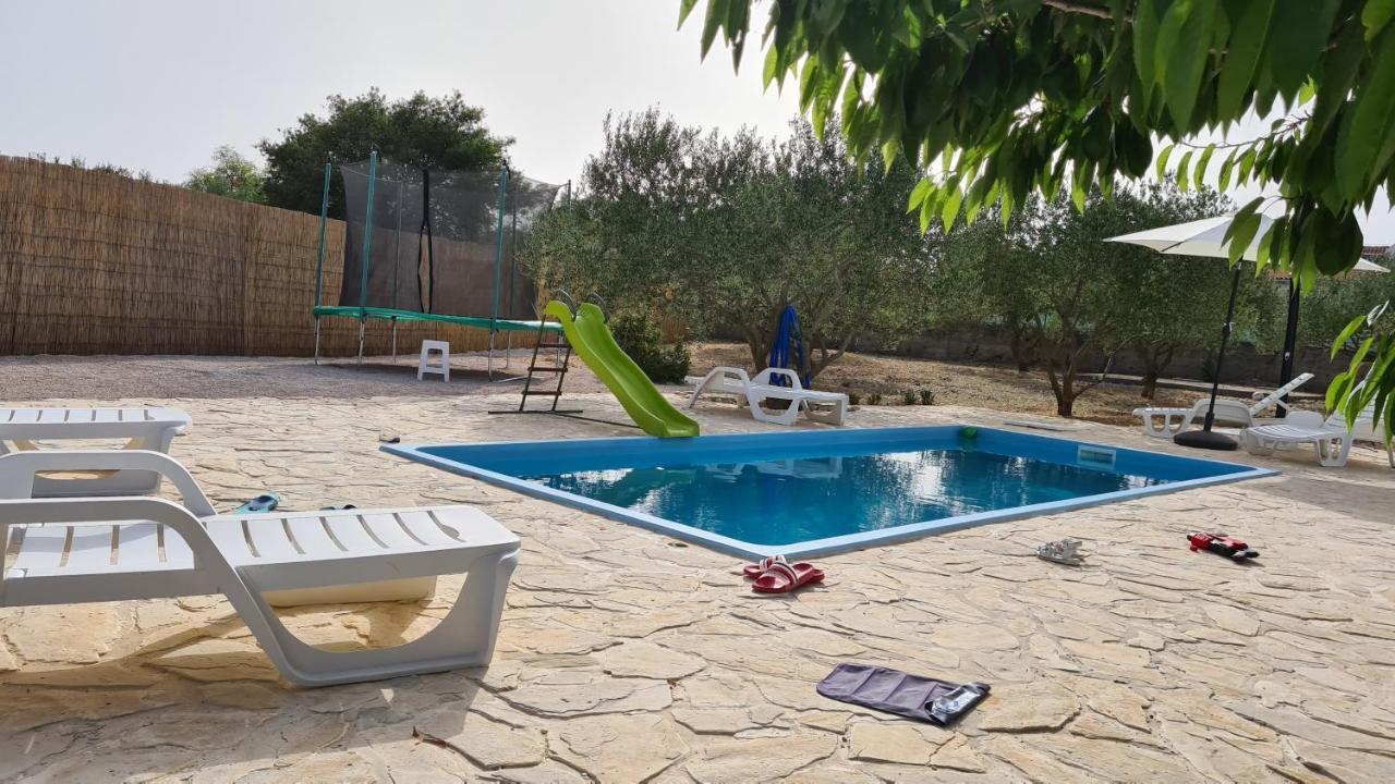 Stankovci  Villa Bubica- Cozy Holiday Home In Rural Area With Pool מראה חיצוני תמונה