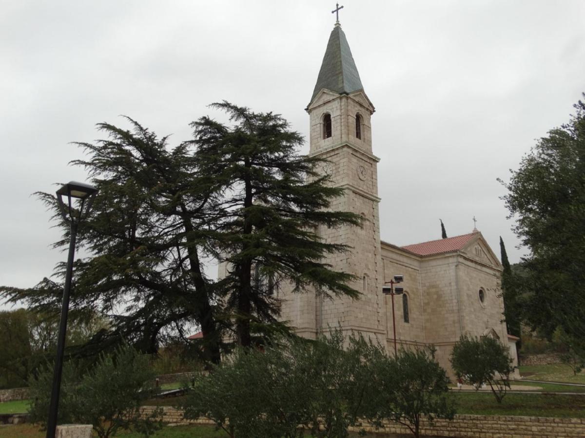 Stankovci  Villa Bubica- Cozy Holiday Home In Rural Area With Pool מראה חיצוני תמונה